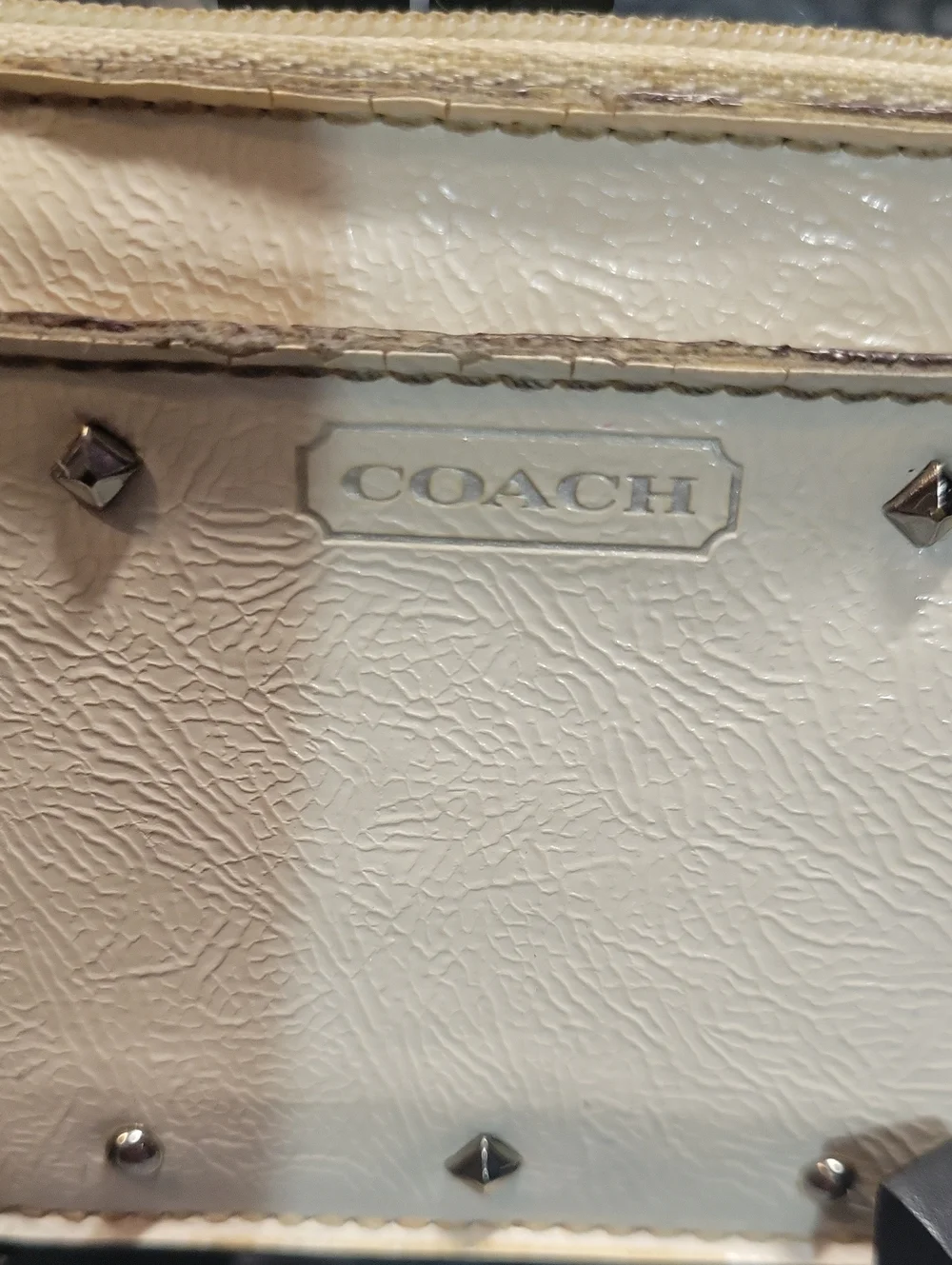 Coach Cream Leather Stud Card Case Keyring- Rehab Project Case
